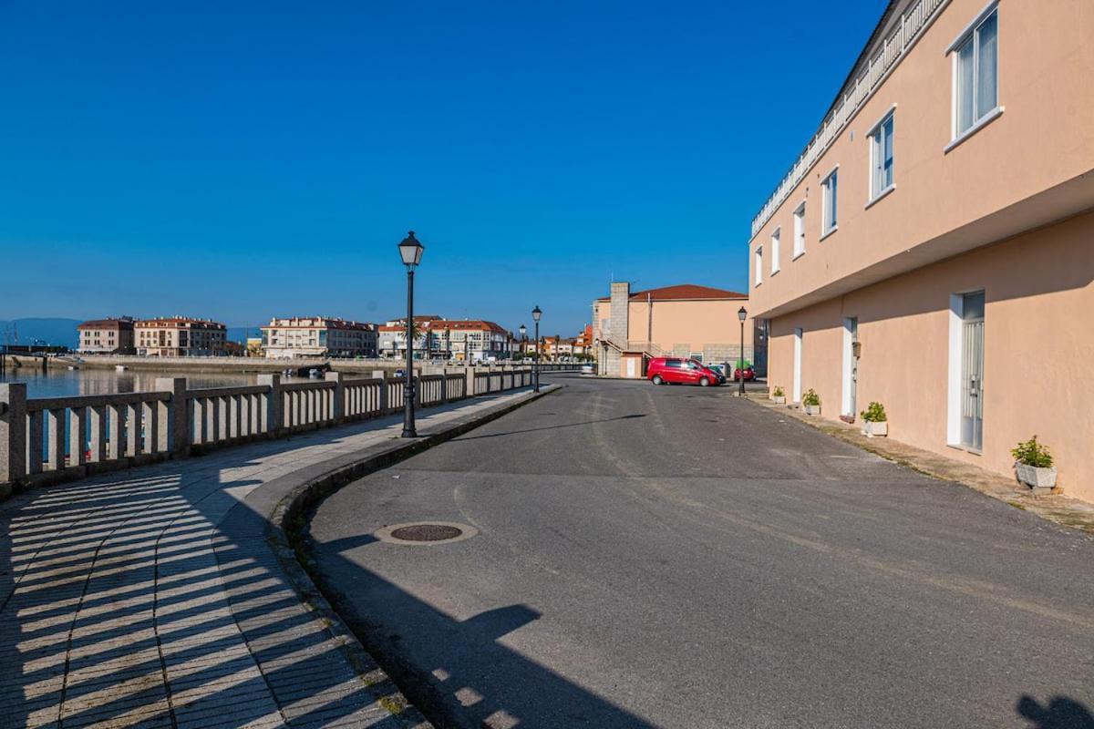 Apartamento Centrico Con Vistas Al Mar Vilanova de Arousa Exterior foto